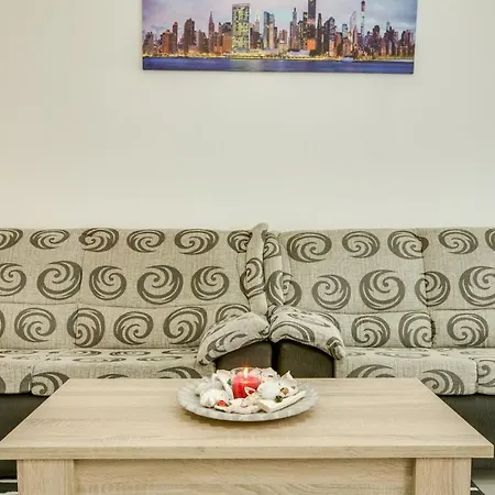 1a Halen Apartment