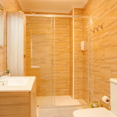 1a Halen Apartment